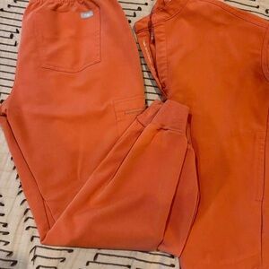 Figs Terracotta Scrub Set